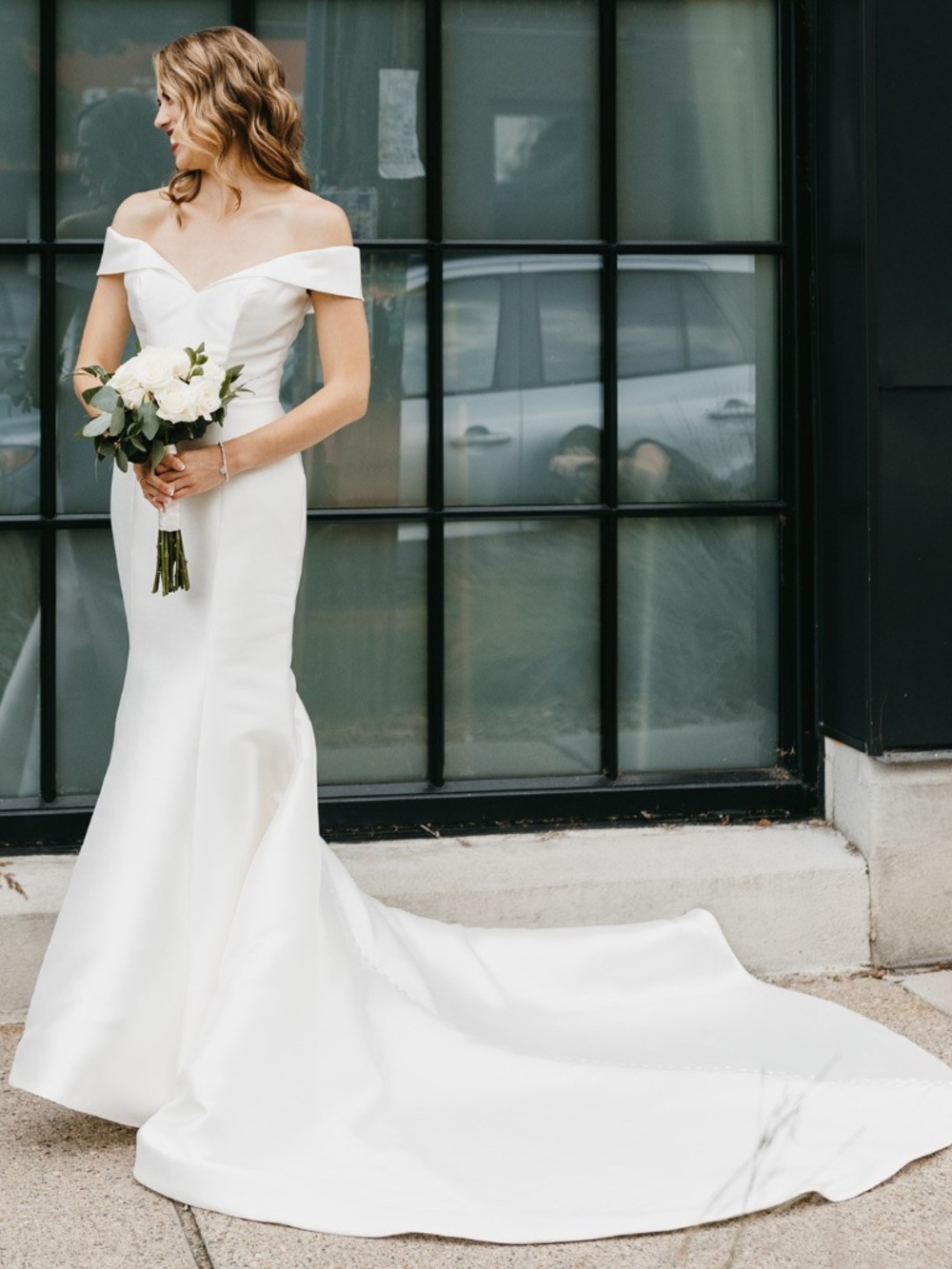 Rebecca Ingram Ivory Off-Shoulder Wedding Dress with Veil | No Alterations